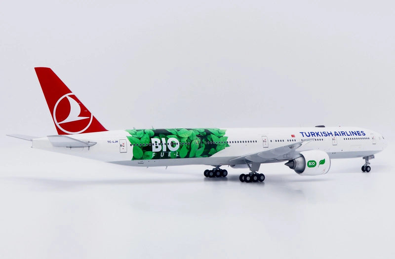 XX20705 | JC Wings 1:200 | Boeing 777-300ER Turkish Airlines Biofuel TC-LJH