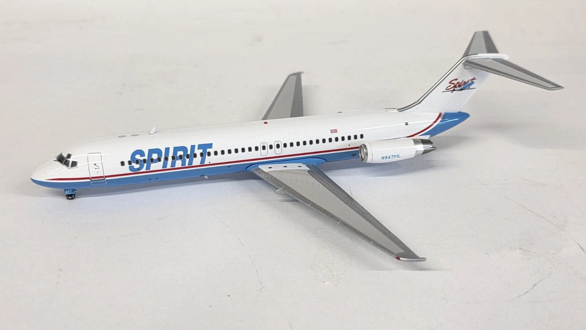 IF932NK0519 | InFlight200 1:200 | DC-9-32 Spirit N947ML (with stand)