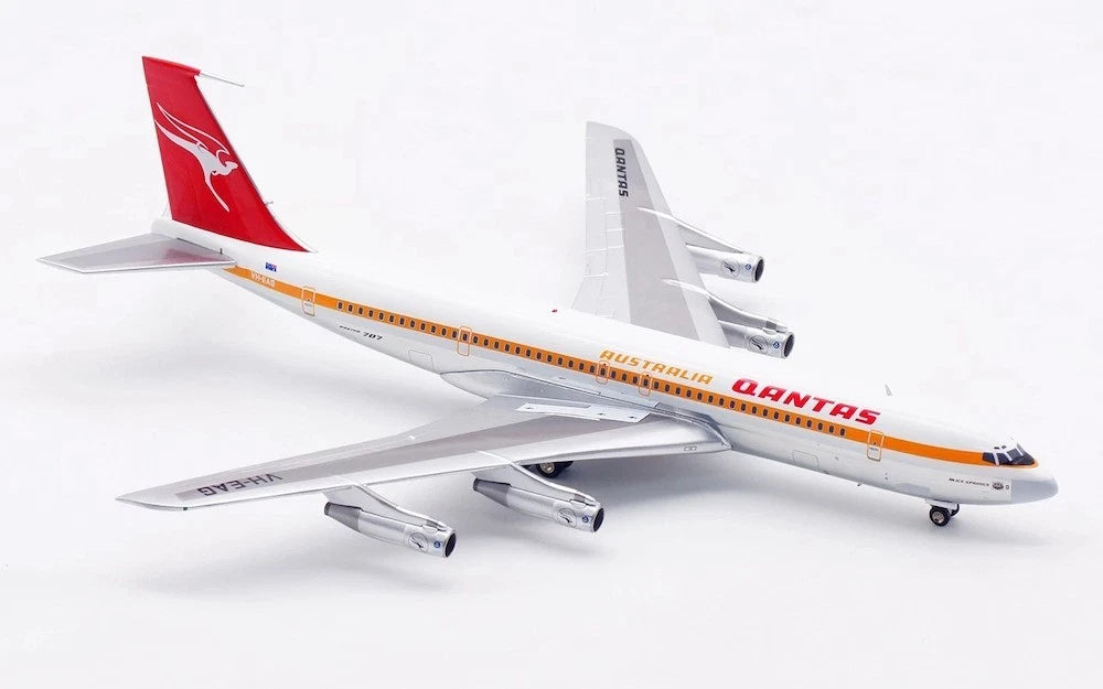 IF707QF0125P | InFlight200 1:200 | Boeing 707-338C Qantas VH-EAG LAST FLIGHT QANTAS Polished