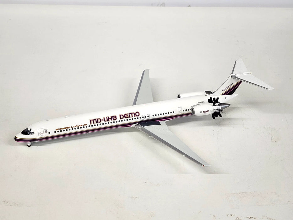 JXL069A | Jet-x 1:200 | McDonnell Douglas MD-UHB Demo (MD-92) Demo House Colours N980DC, Farnborough 1988 (with GE Ultra High Bypass 'UHB' propfan engine on the port side)