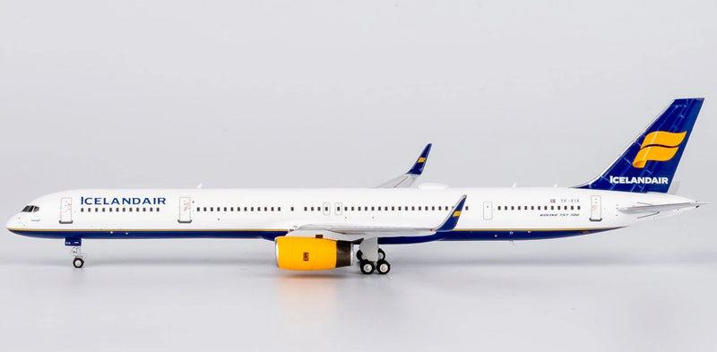 NG45007 | NG Models 1:400 | Icelandair (Fly Khiva) 757-300/w TF-FIX (with operated by fly KHIVA titles)