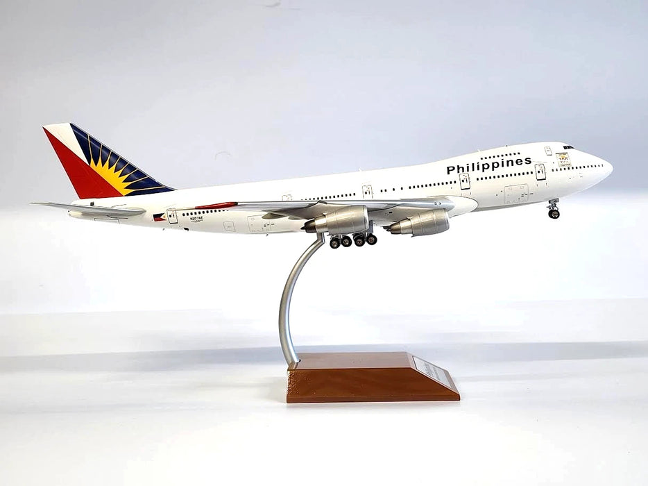 IF742PAL2015 | InFlight200 1:200 | Boeing 747-200 Philippines N207AE **PRE OWNED**