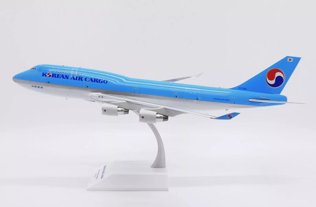 XX20186 | JC Wings 1:200 | Boeing 747-400BCF Korean Air Cargo HL7486 | is due February 2025