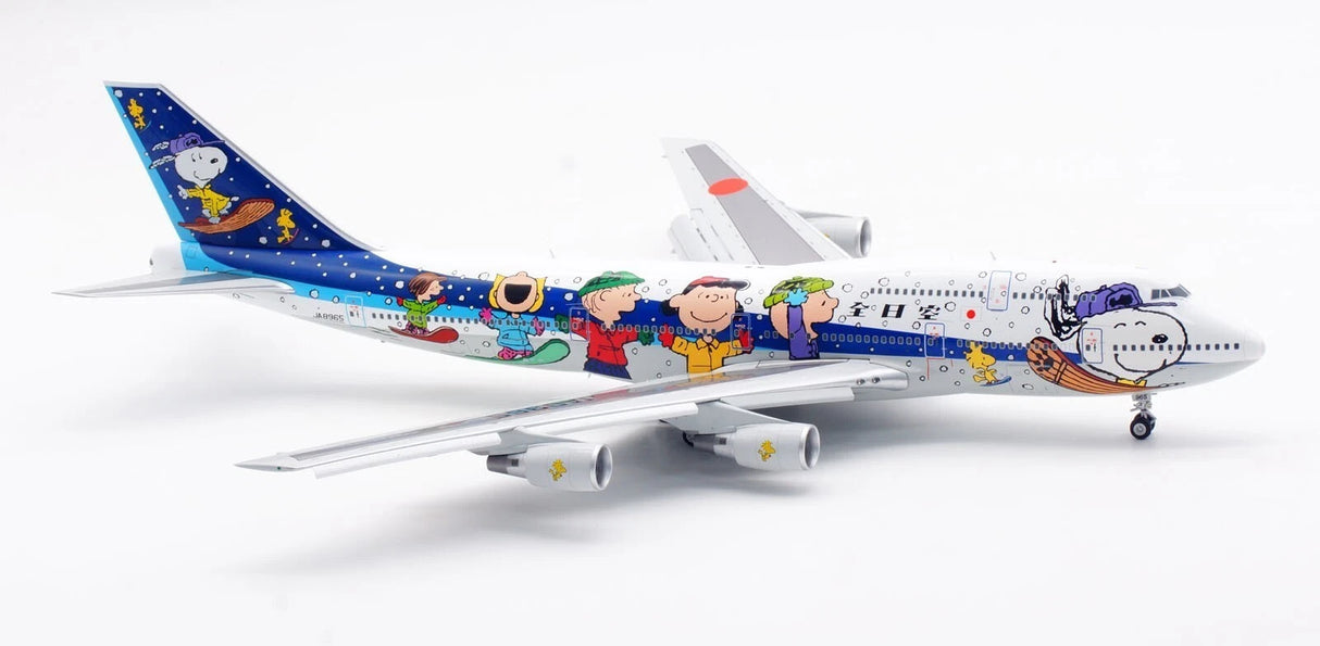 L2020FD | SQ Wings 1:200 | All Nippon Airways B747-400D JA8965 Snoopy Flaps Down