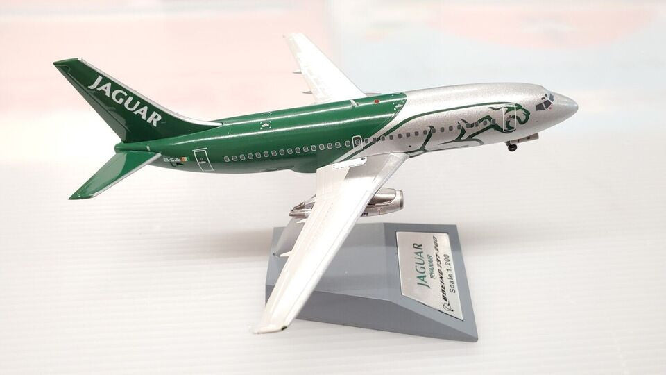 JF-737-2-007 | JFox Models 1:200 | Boeing 737-200 Ryanair EI-CJE, 'Jaguar'