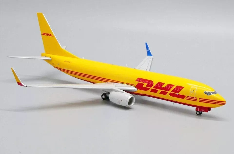 EW2738014 | JC Wings 1:200 | Boeing 737-800(BDSF) DHL Reg: N737KT