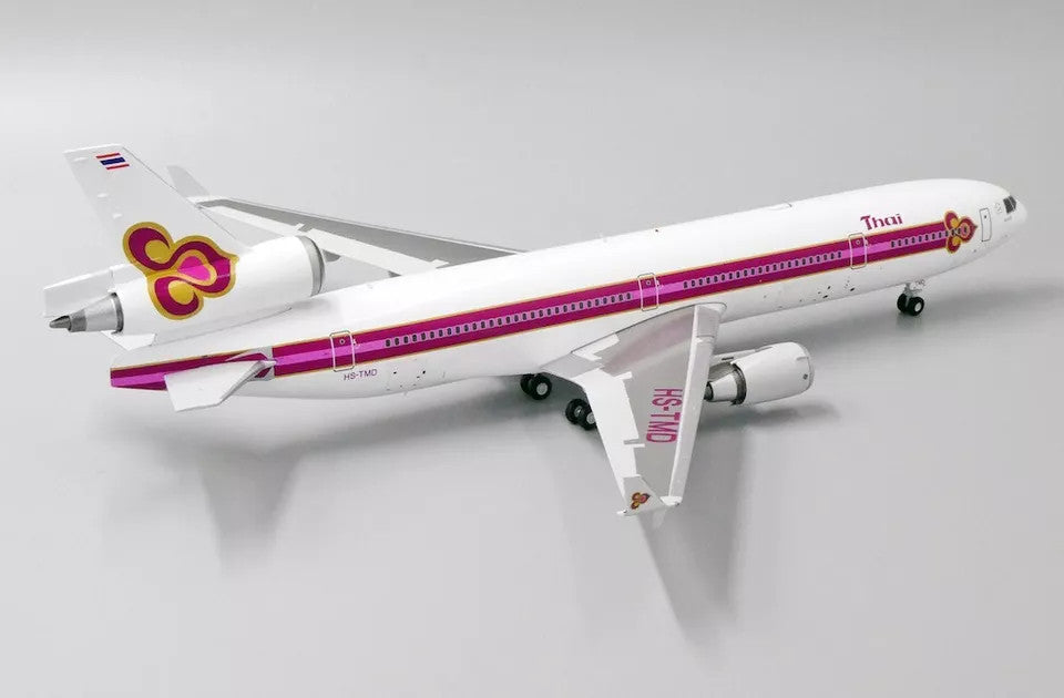 XX2945 | JC Wings 1:200 | MD-11 Thai Airways HS-TMD (with stand)