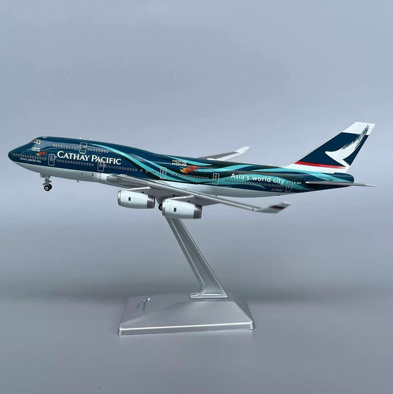 YY74404 | YY Wings 1:400 | Boeing 747-400 Cathay Pacific Asia's World City B-HOY