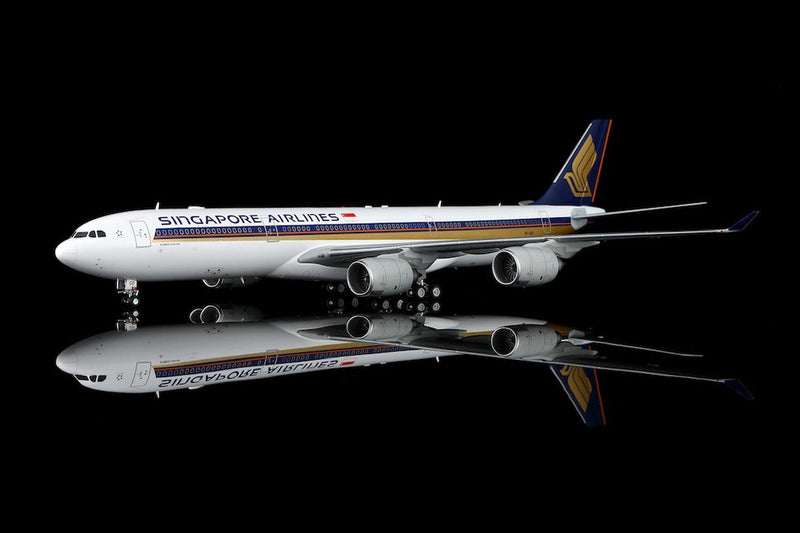 L2177FD | SQ Wings 1:200 | Airbus 340-500 Singapore Airlines 9V-SGD Flaps Down