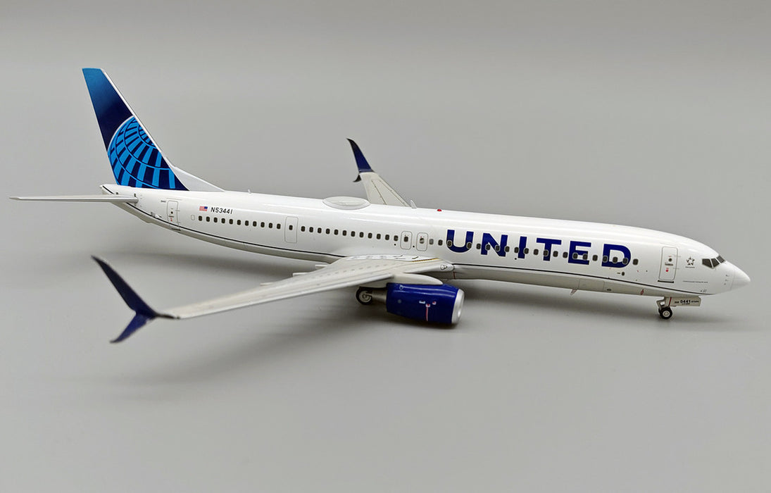 IF739UA0324 | InFlight200 1:200 | Boeing 737-924/ER United Airlines N53441 with stand