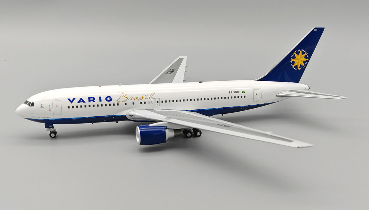 IF762VR1024R | InFlight200 1:200 | Boeing 767-200 Varig PP-VNR (with stand)