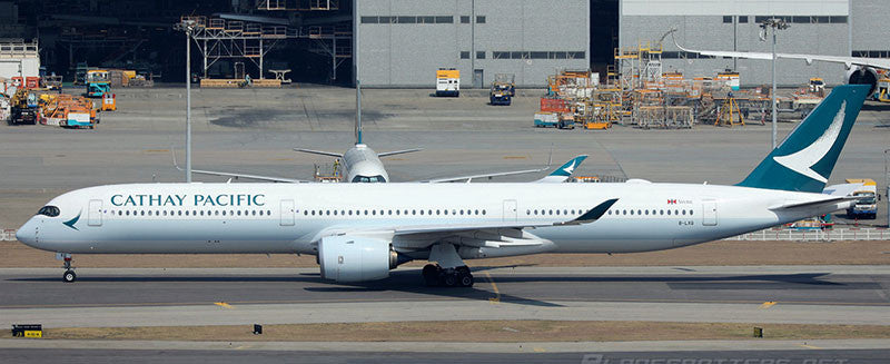 WB4044 | Aviation 400 1:400 | Airbus A350-1041 Cathay Pacific B-LXQ detachable gear | was due May 2024