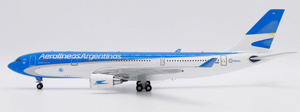 XX20367 | JC Wings 1:200 | Airbus A330-200 Aerolineas Argentinas LV-GHQ