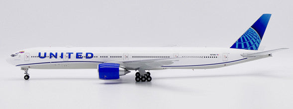 XX20423 | JC Wings 1:200 | Boeing 777-300ER United Airlines Sydney World Pride N2749U | is due December 2024