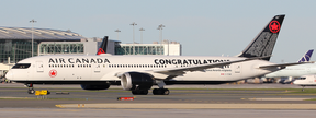 XX40239 | JC Wings 1:400 | Boeing 787-9 Dreamliner, Air Canada 'Congratulations' Reg: C-FVNB